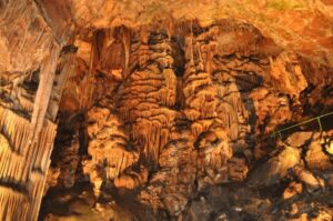 grotten ronde van saeva dupka